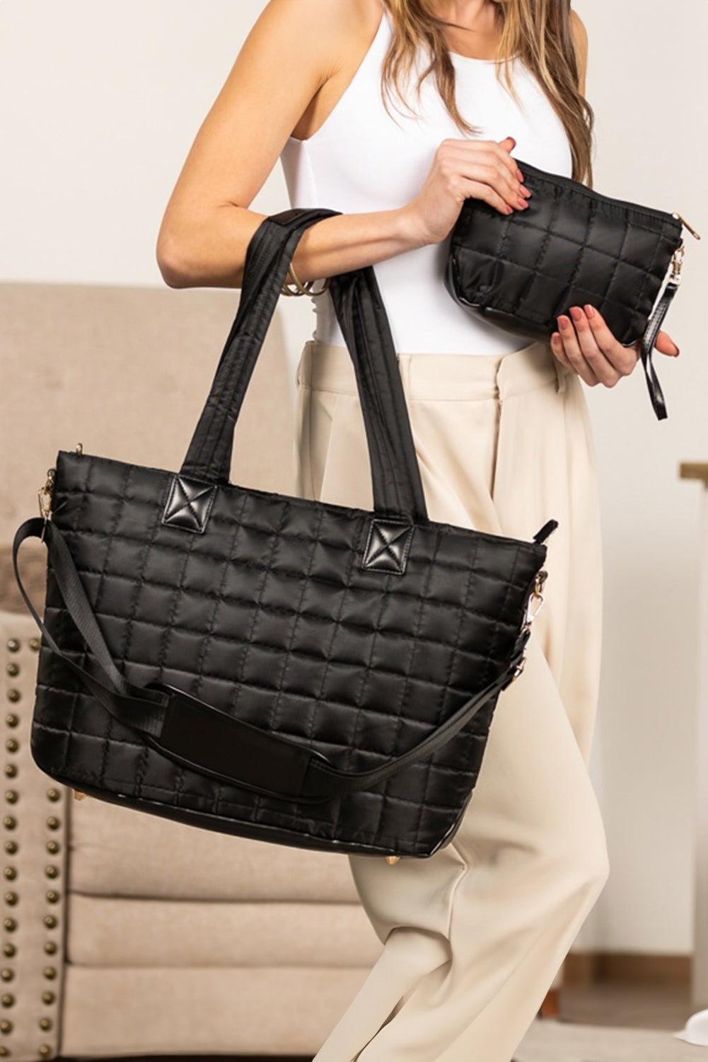 Set de 2 piezas: bolso tote grande y bolso de mano (clutch) acolchados con diseño de patchwork en color camel.