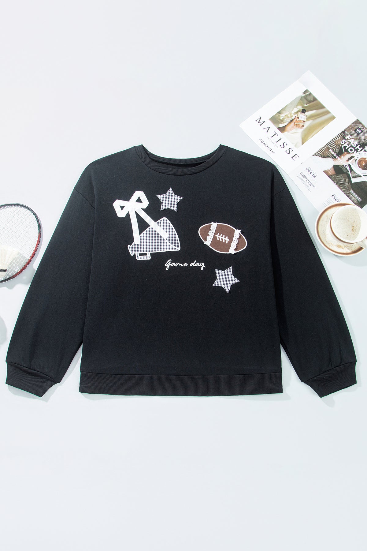 Sudadera de talla grande con diseño de parches y estampado «Rugby Game Day» en rojo competición