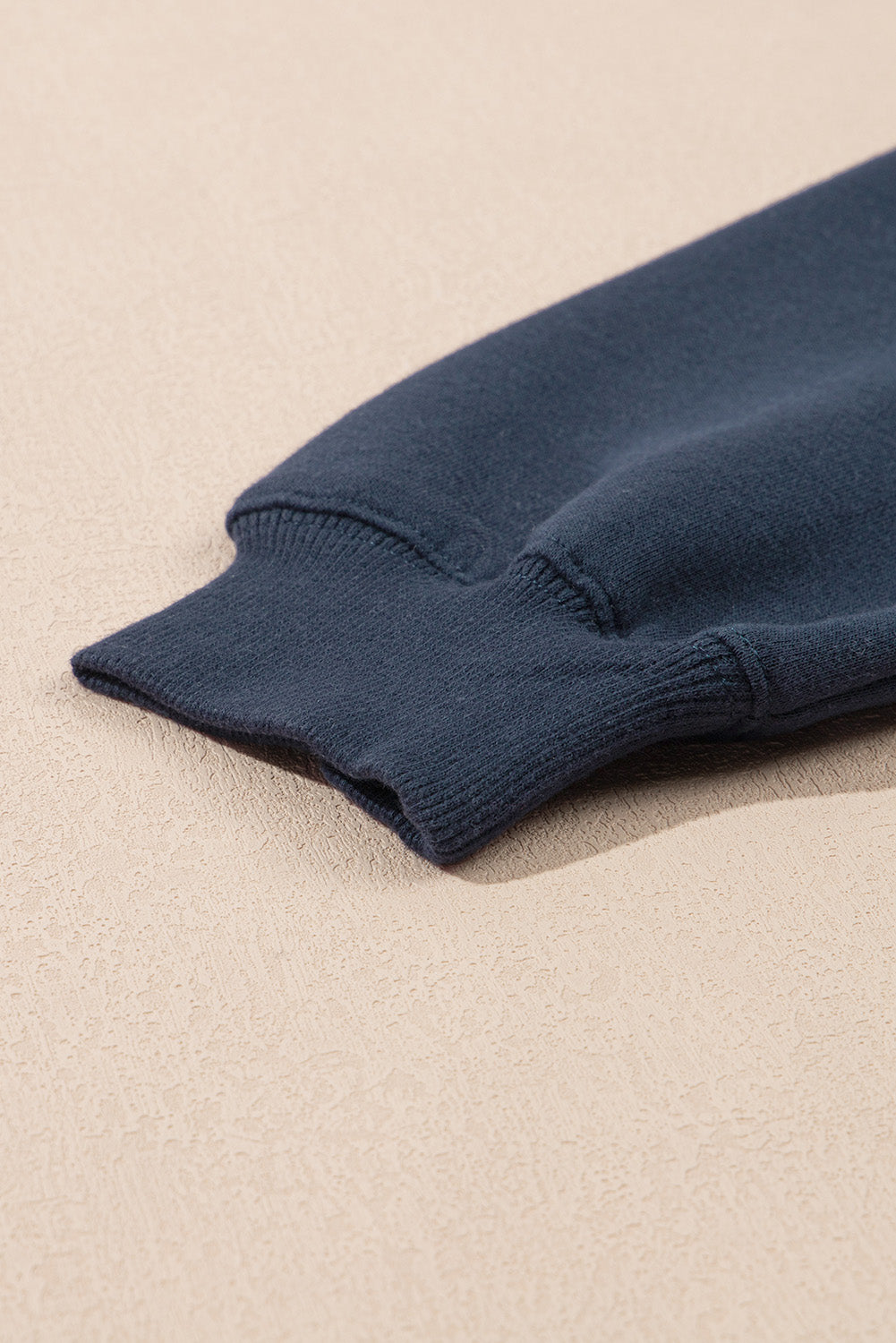 Conjunto deportivo de sudadera y joggers holgados con hombros caídos en azul marino - Bego Fashion