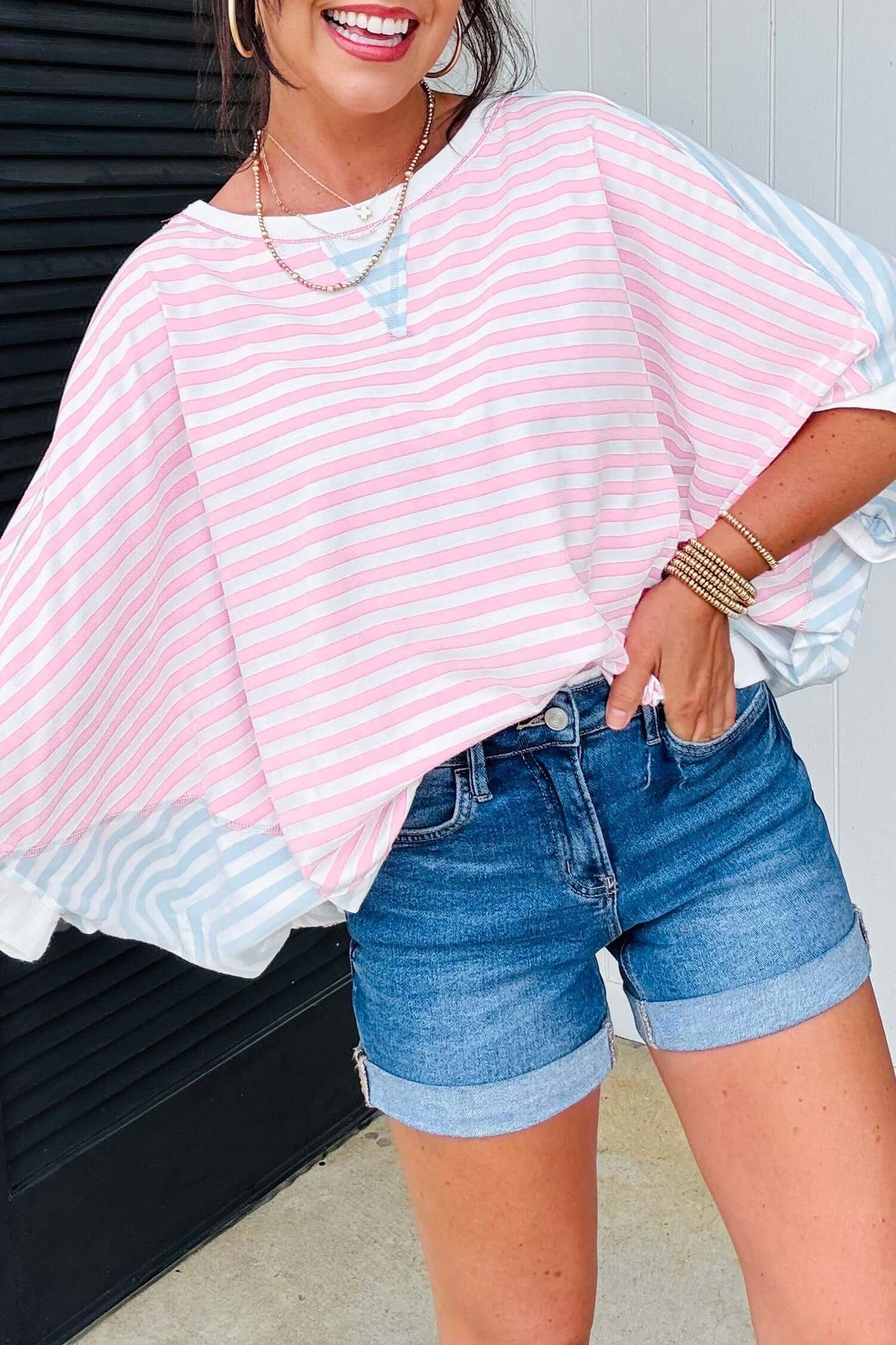 Camiseta informal de rayas oversize con mangas dolman y patchwork - Bego Fashion