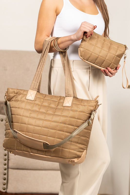 Set de 2 piezas: bolso tote grande y bolso de mano (clutch) acolchados con diseño de patchwork en color camel.