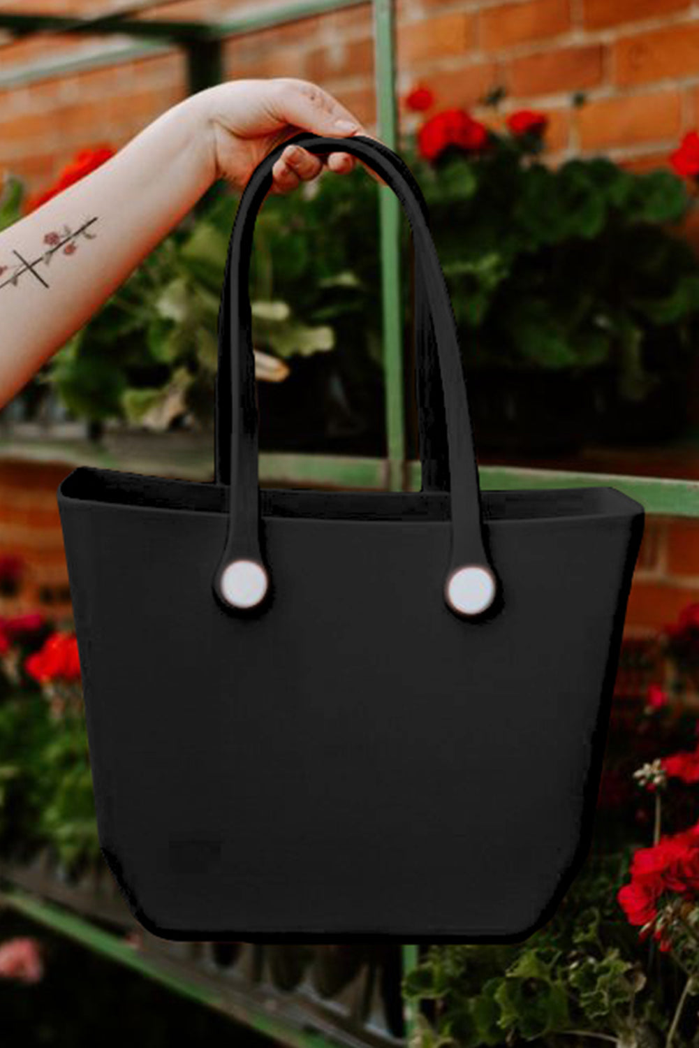 Bolso tipo tote de EVA rosa, impermeable, desmontable y de automontaje.