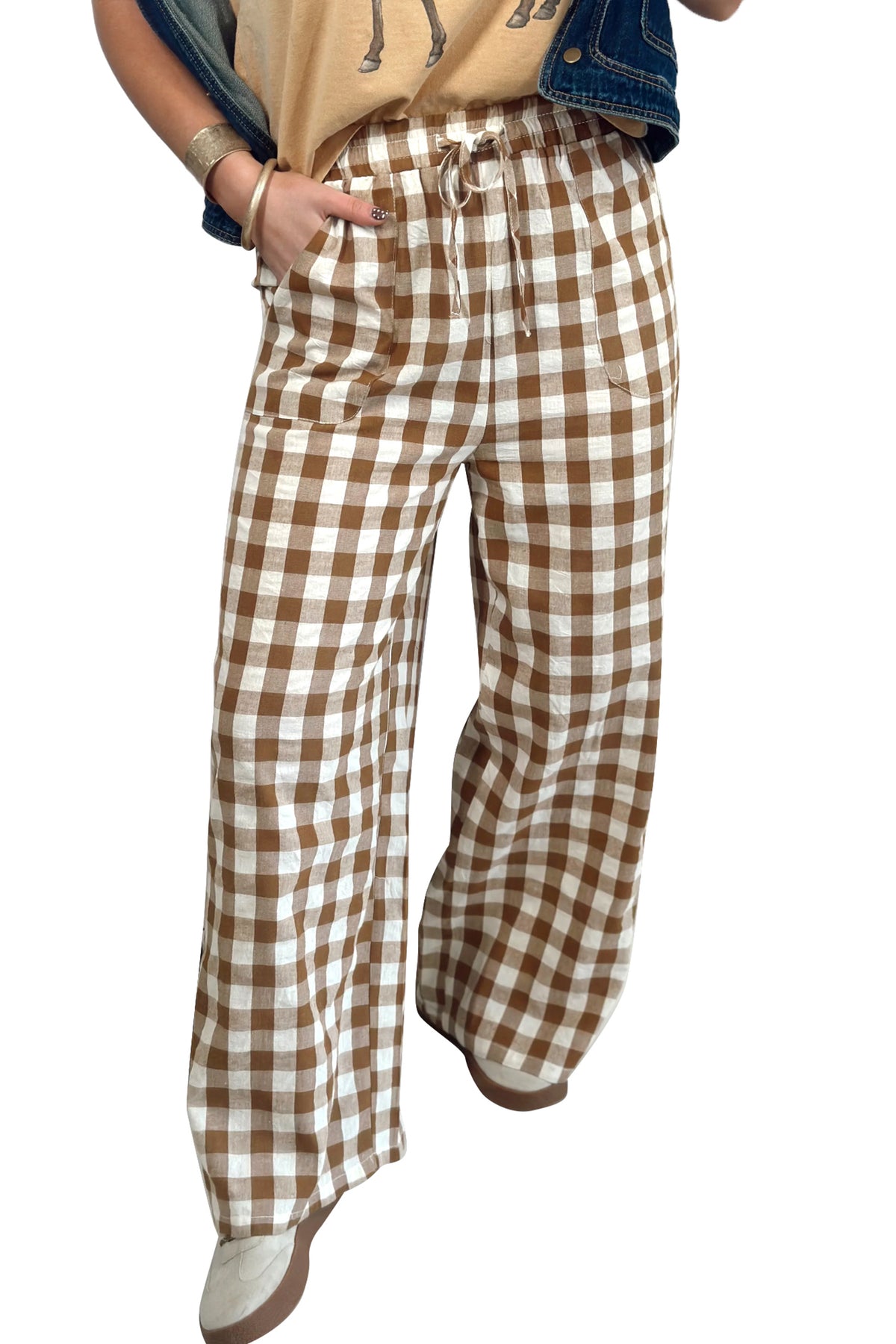 Pantalones rectos de cuadros vichy marrones con cintura elástica y lazo.