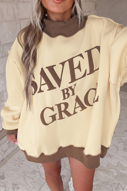 Sudadera oversize con cuello alzado, bloques de color y estampado "Coffee Saved By Grace"
