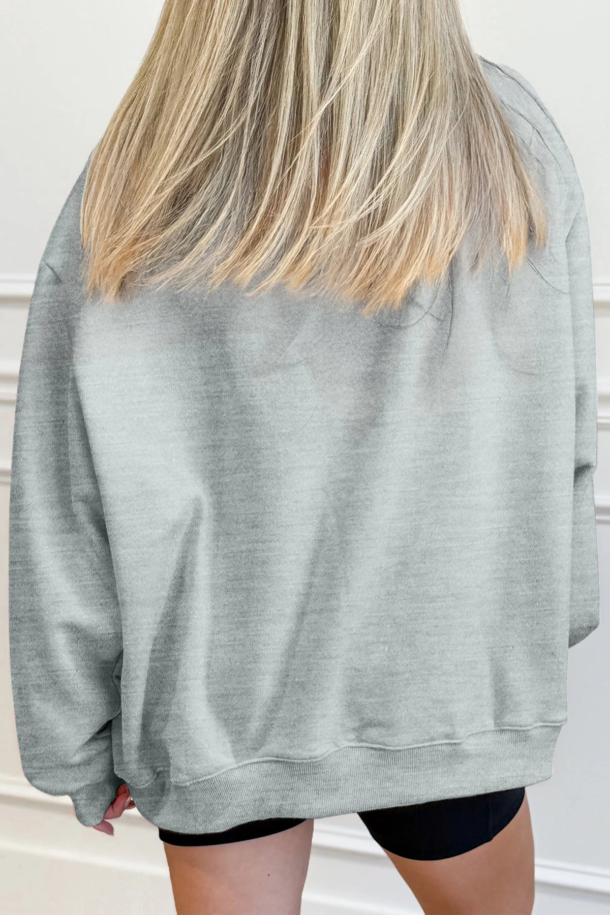 Sudadera negra lisa de corte oversize y cuello perkins