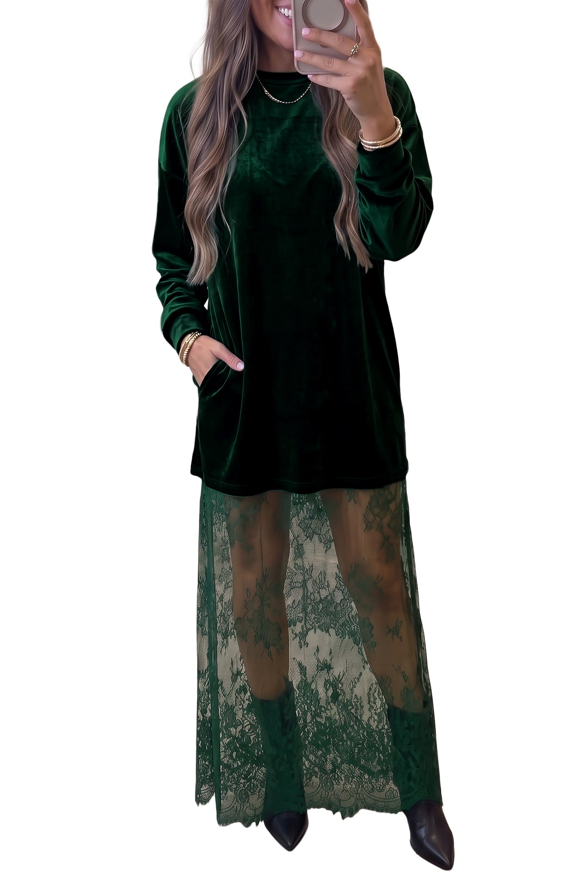 Maxivestido recto de terciopelo verde negruzco con manga larga, detalles de encaje y bajo combinado