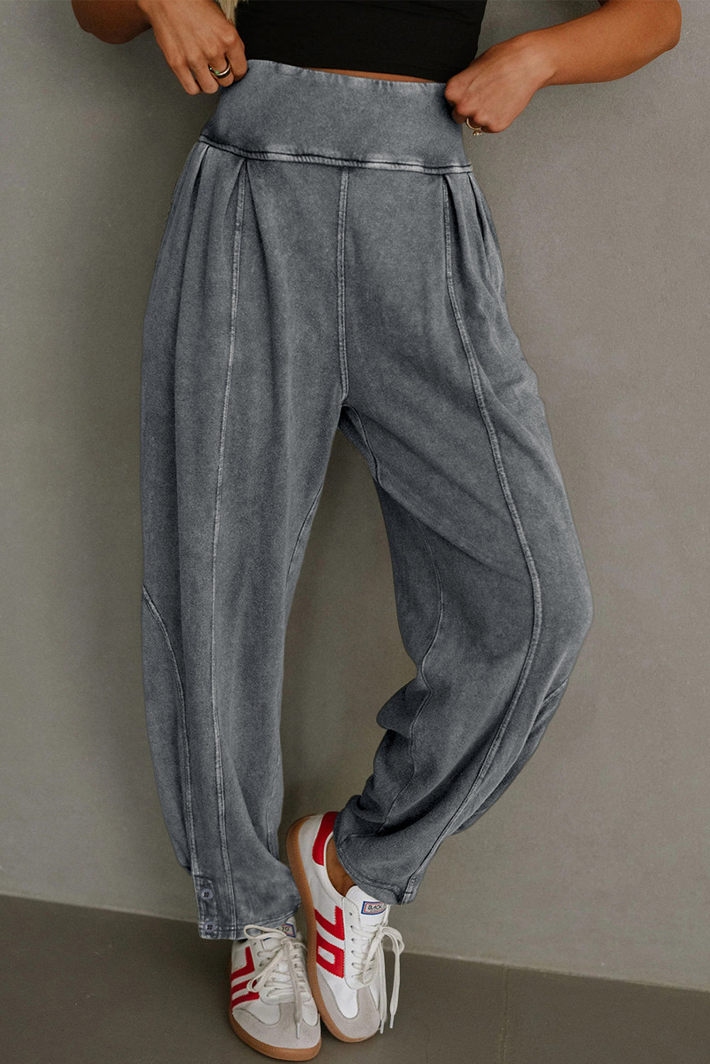 Pantalones casuales de tiro alto estilo jogger Elmwood con acabado mineral wash