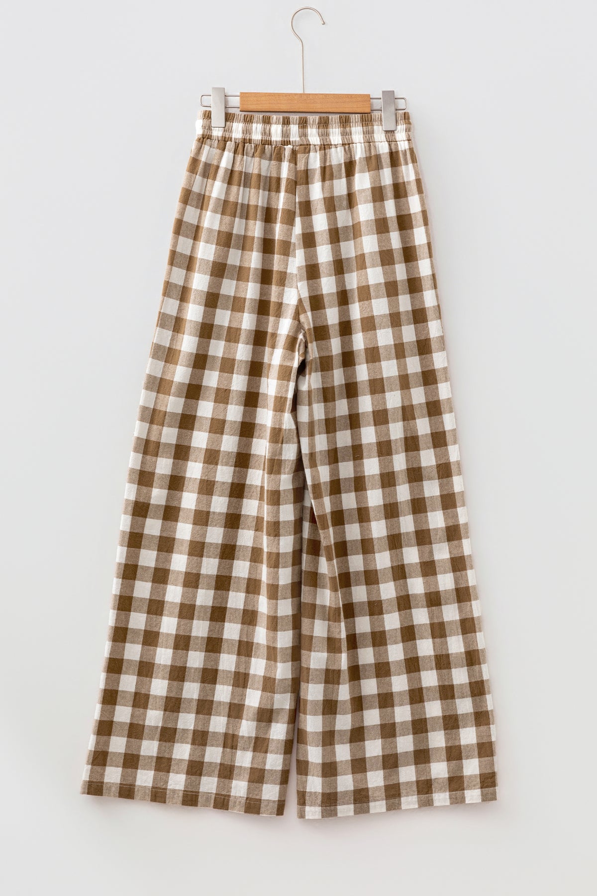 Pantalones rectos de cuadros vichy marrones con cintura elástica y lazo.