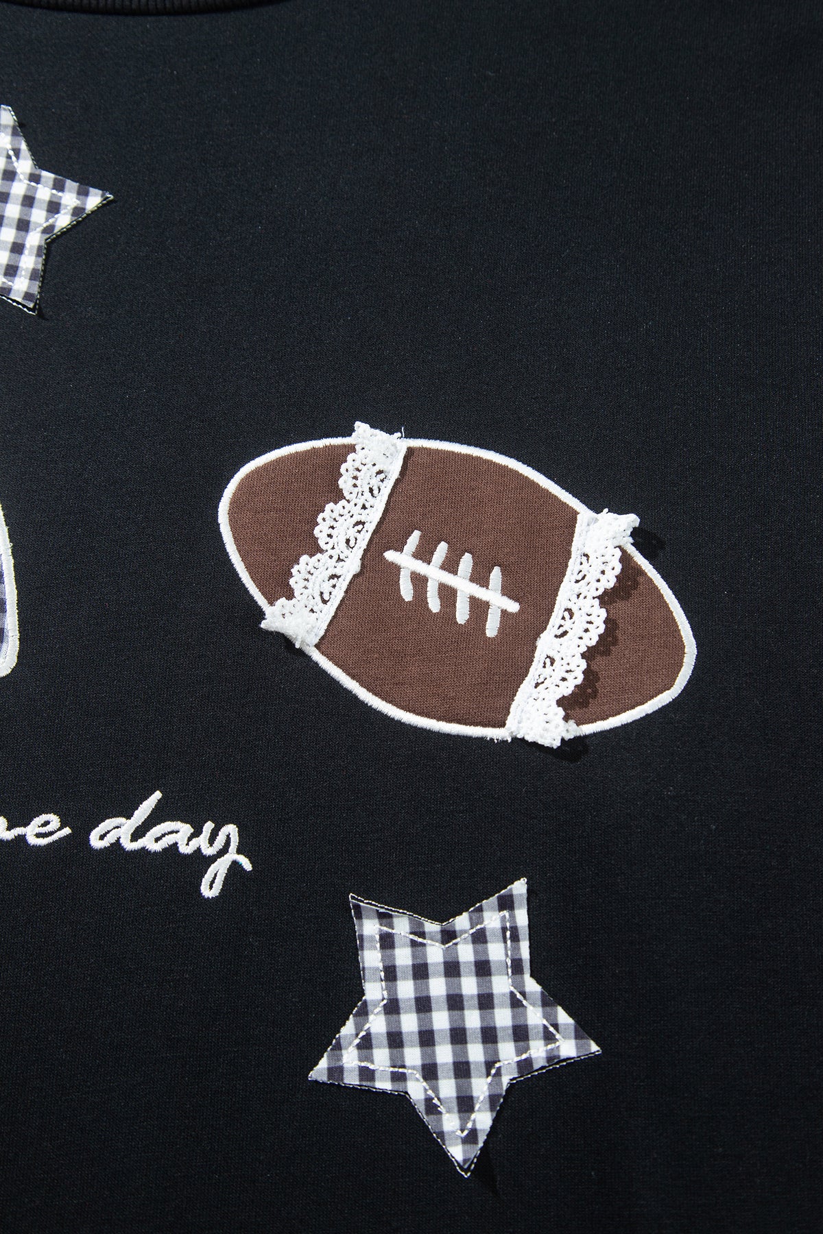 Sudadera de talla grande con diseño de parches y estampado «Rugby Game Day» en rojo competición