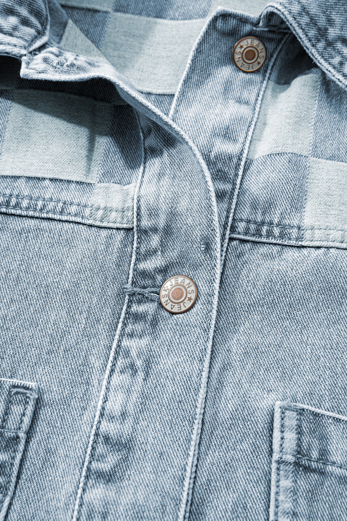 Chaqueta informal de mujer con estampado de cuadros vaqueros en azul Beau - Bego Fashion