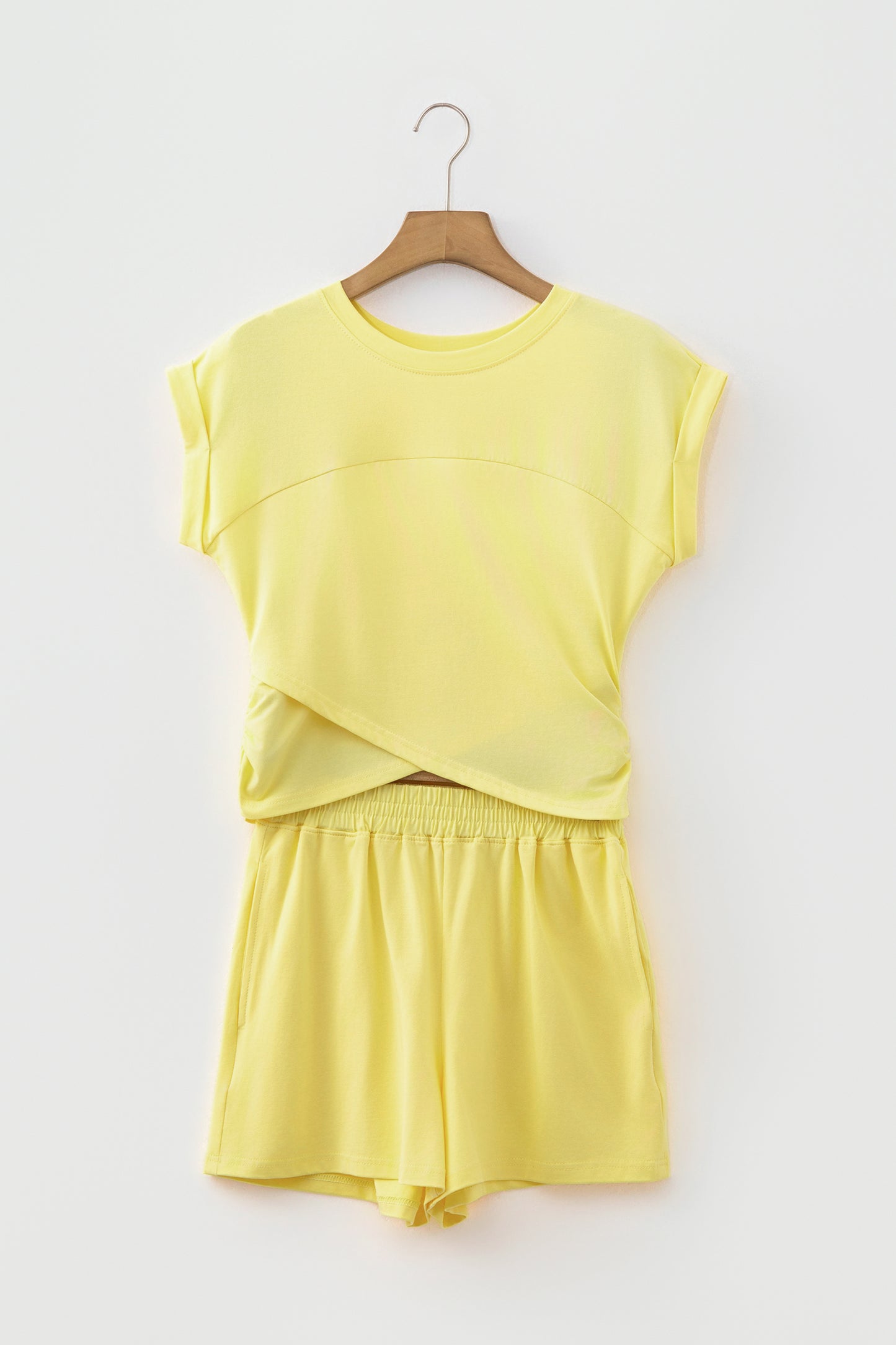 9c38b4778f44cada - Bego Fashion