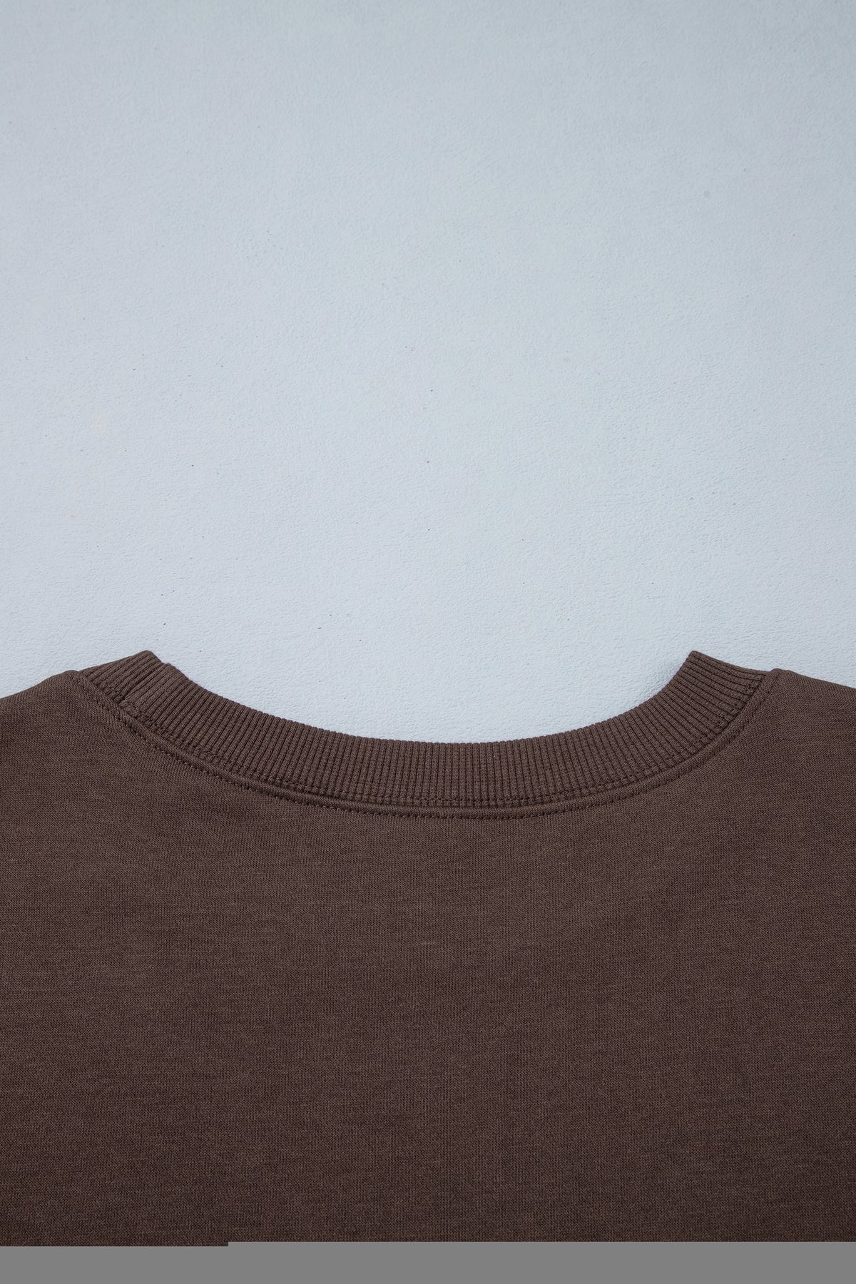 Sudadera casual con estampado de eslogan y lunares (diseño de café)