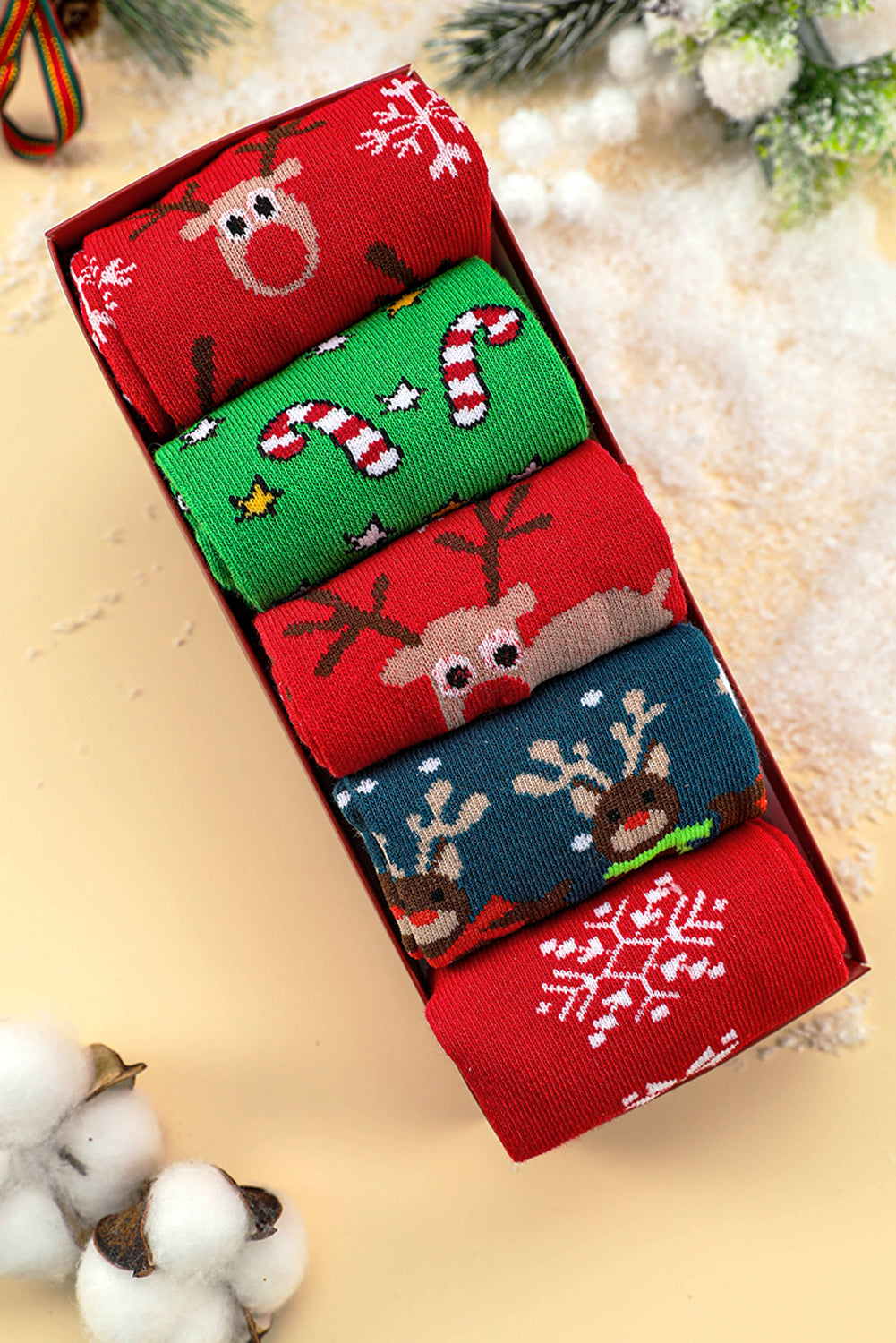 Set de 5 pares de calcetines suaves Dearlove con diseño navideño de renos de dibujos animados (color rojo intenso) y caja incluida.