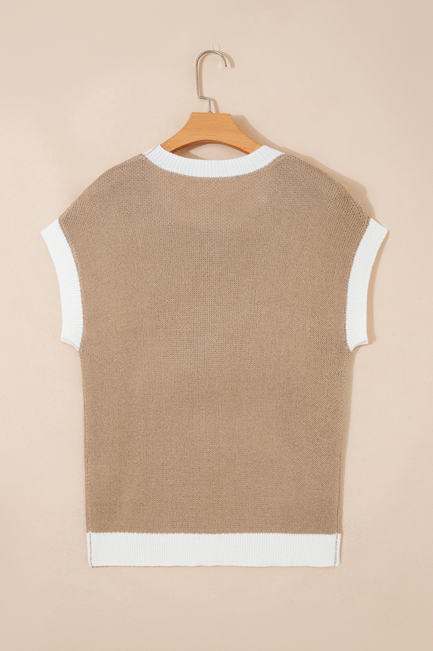 Suéter de manga corta con ribete en contraste y estampado de herradura de cabra - Bego Fashion