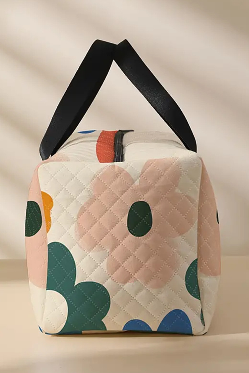 Bolsa de lona grande acolchada con estampado de flores blancas - Bego Fashion