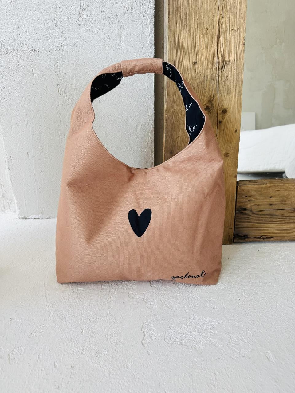 Moon Bag Heart - Cream