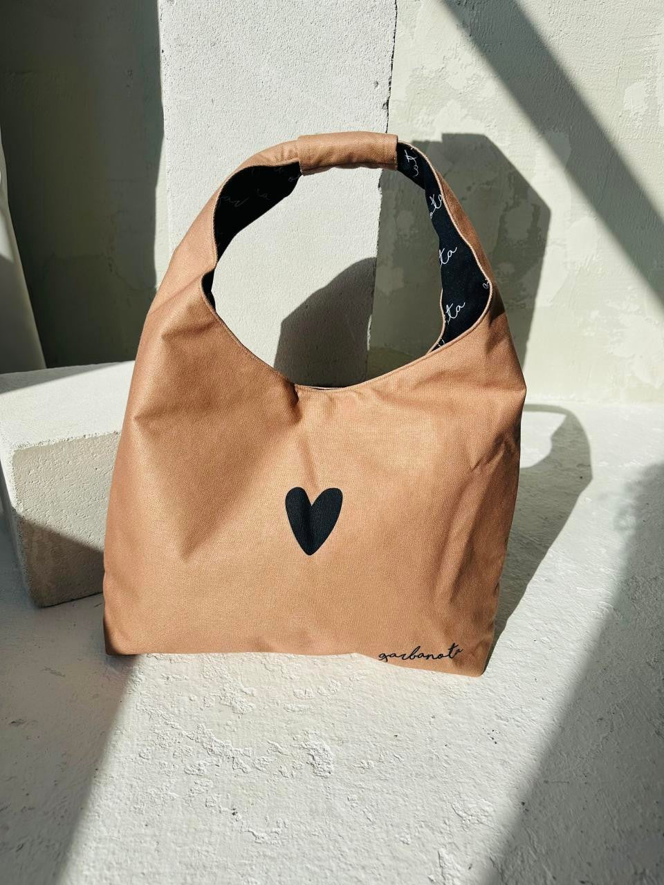 Moon Bag Heart - Cream